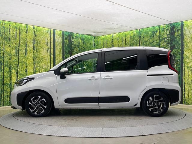 シエンタ ハイブリッドZ 両側電動ドア 寒冷地仕様 純正10.5型ナビ 全周囲カメラ 1500W電源 レーダークルーズ 禁煙車 コーナーセンサー LEDヘッド ETC 7人乗 フルセグ シートヒーター ステアリングヒーター(25枚目)