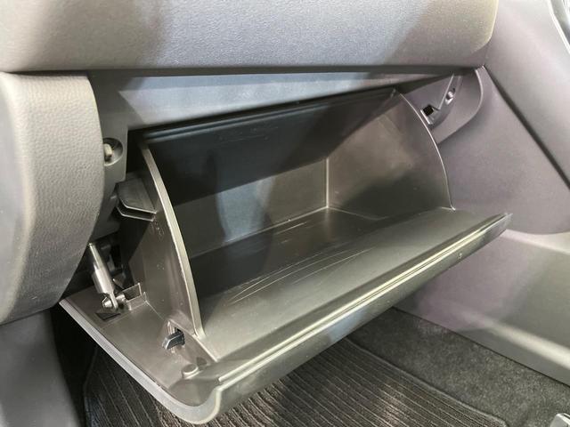 ハリアー Ｚ　レザーパッケージ　純正１２．３型ナビ　全周囲カメラ　ＪＢＬサウンド　寒冷地仕様　レーダークルーズ　デジタルインナーミラー　ブラインドスポットモニター　ハンズフリー電動リアゲート　黒革シート　シートエアコン　前後ドラレコ（49枚目）