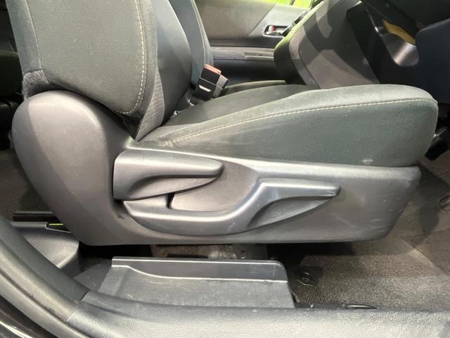 シエンタ Ｇ　両側電動ドア　ＳＤナビ　全周囲カメラ　衝突被害軽減システム　禁煙車　スマートキー　ビルトインＥＴＣ　オートハイビーム　車線逸脱警報　オートエアコン　Ｂｌｕｅｔｏｏｔｈ　ＣＤ　ＤＶＤ再生　フルセグ（38枚目）