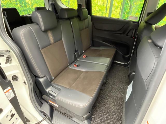 シエンタ ハイブリッドＧ　クエロ　両側電動ドア　純正ナビ　全周囲カメラ　衝突被害軽減システム　禁煙車　ハーフレザーシート　ドラレコ　ＨＤＭＩ接続　ＬＥＤヘッド　ビルトインＥＴＣ　クルコン　純正ＯＰ１６インチＡＷ　Ｂｌｕｅｔｏｏｔｈ（10枚目）