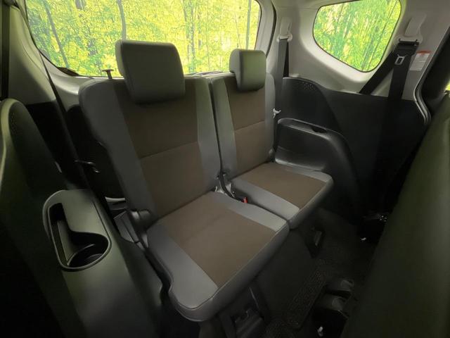 シエンタ ハイブリッドＧ　クエロ　両側電動ドア　純正ナビ　全周囲カメラ　衝突被害軽減システム　禁煙車　ハーフレザーシート　ドラレコ　ＨＤＭＩ接続　ＬＥＤヘッド　ビルトインＥＴＣ　クルコン　純正ＯＰ１６インチＡＷ　Ｂｌｕｅｔｏｏｔｈ（11枚目）