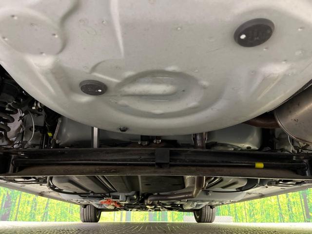 シエンタ ハイブリッドＧ　クエロ　両側電動ドア　純正ナビ　全周囲カメラ　衝突被害軽減システム　禁煙車　ハーフレザーシート　ドラレコ　ＨＤＭＩ接続　ＬＥＤヘッド　ビルトインＥＴＣ　クルコン　純正ＯＰ１６インチＡＷ　Ｂｌｕｅｔｏｏｔｈ（19枚目）