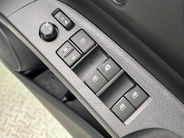 シエンタ ハイブリッドＧ　クエロ　両側電動ドア　純正ナビ　全周囲カメラ　衝突被害軽減システム　禁煙車　ハーフレザーシート　ドラレコ　ＨＤＭＩ接続　ＬＥＤヘッド　ビルトインＥＴＣ　クルコン　純正ＯＰ１６インチＡＷ　Ｂｌｕｅｔｏｏｔｈ（46枚目）