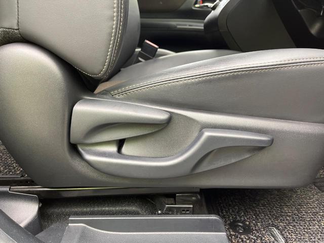 シエンタ ハイブリッドＧ　クエロ　両側電動ドア　純正ナビ　全周囲カメラ　衝突被害軽減システム　禁煙車　ハーフレザーシート　ドラレコ　ＨＤＭＩ接続　ＬＥＤヘッド　ビルトインＥＴＣ　クルコン　純正ＯＰ１６インチＡＷ　Ｂｌｕｅｔｏｏｔｈ（47枚目）