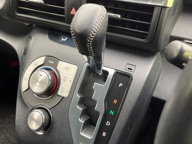 シエンタ ハイブリッドＧ　クエロ　両側電動ドア　純正ナビ　全周囲カメラ　衝突被害軽減システム　禁煙車　ハーフレザーシート　ドラレコ　ＨＤＭＩ接続　ＬＥＤヘッド　ビルトインＥＴＣ　クルコン　純正ＯＰ１６インチＡＷ　Ｂｌｕｅｔｏｏｔｈ（60枚目）