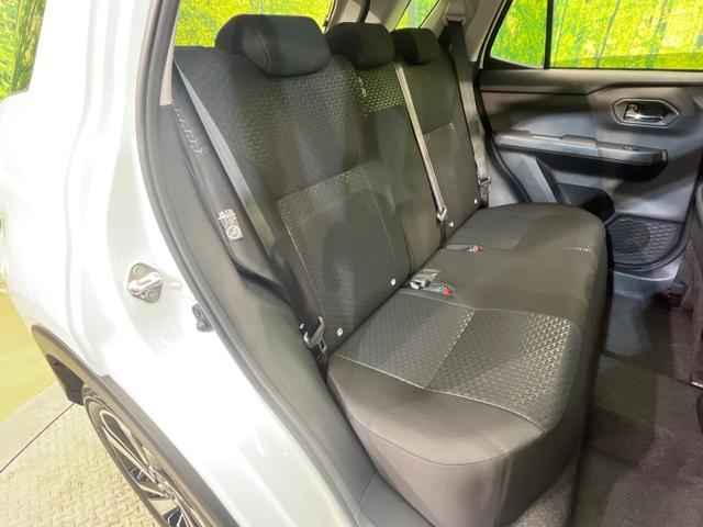 ライズ Ｚ　４ＷＤ　登録済未使用車　９型ディスプレイ　全周囲カメラ　寒冷地仕様　スマートアシスト　渋滞追従クルコン　クリアランスソナー　スマートキー　ＬＥＤヘッド　純正１７インチＡＷ　オートハイビーム（10枚目）