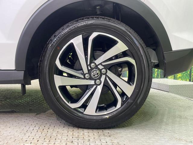 ライズ Ｚ　４ＷＤ　登録済未使用車　９型ディスプレイ　全周囲カメラ　寒冷地仕様　スマートアシスト　渋滞追従クルコン　クリアランスソナー　スマートキー　ＬＥＤヘッド　純正１７インチＡＷ　オートハイビーム（24枚目）