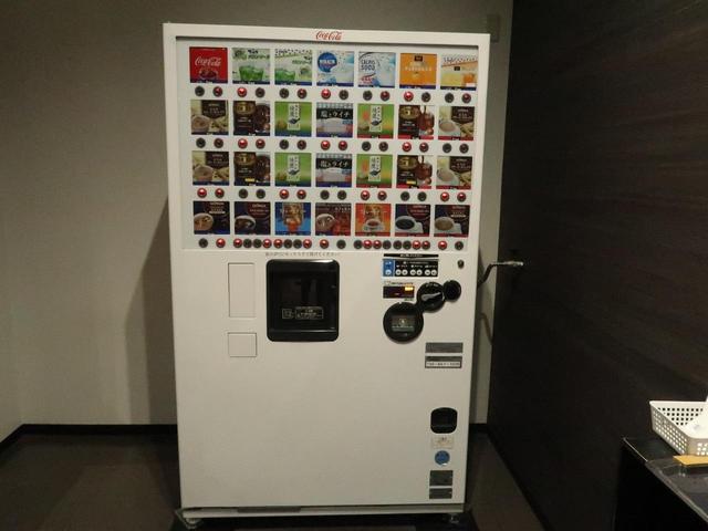 スペーシア ハイブリッドＧ　ＳＤナビ　バックカメラ　セーフティサポート　クリアランスソナー　禁煙車　スマートキー　ＬＥＤヘッド　ＥＴＣ　オートハイビーム　車線逸脱警報　オートライト　オートエアコン　Ｂｌｕｅｔｏｏｔｈ　ＣＤ（79枚目）