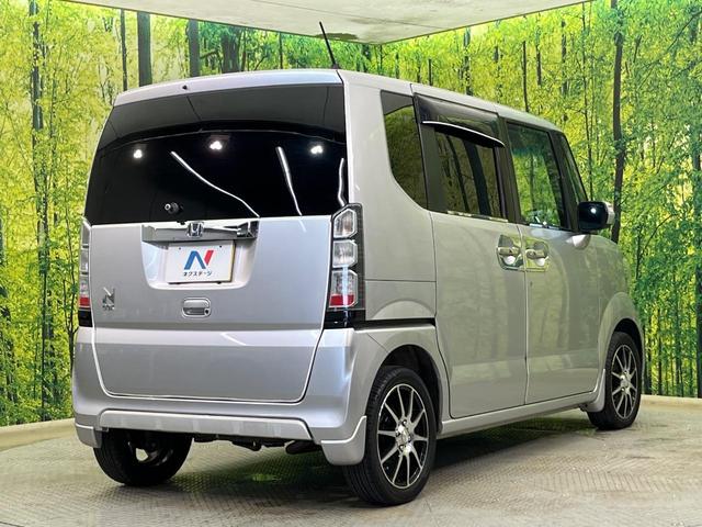 Ｎ－ＢＯＸ Ｇ・ターボＬパッケージ　４ＷＤ　ターボ　両側電動ドア　禁煙車　スマートキー　ＥＴＣ　クルコン　オートエアコン　ＣＤ　ワンセグ　ＨＩＤヘッド　パドルシフト　トラクションコントロール　ドアバイザー　革巻きステアリング（17枚目）