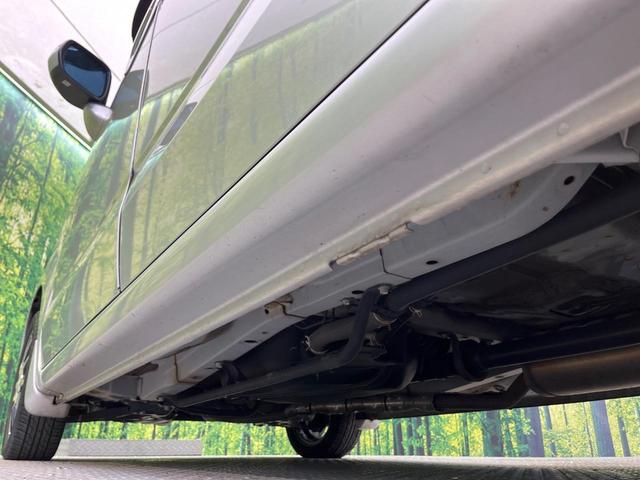 Ｎ－ＢＯＸ Ｇ・ターボＬパッケージ　４ＷＤ　ターボ　両側電動ドア　禁煙車　スマートキー　ＥＴＣ　クルコン　オートエアコン　ＣＤ　ワンセグ　ＨＩＤヘッド　パドルシフト　トラクションコントロール　ドアバイザー　革巻きステアリング（23枚目）