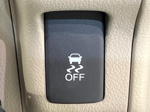 Ｎ－ＢＯＸ Ｇ・ターボＬパッケージ　４ＷＤ　ターボ　両側電動ドア　禁煙車　スマートキー　ＥＴＣ　クルコン　オートエアコン　ＣＤ　ワンセグ　ＨＩＤヘッド　パドルシフト　トラクションコントロール　ドアバイザー　革巻きステアリング（59枚目）