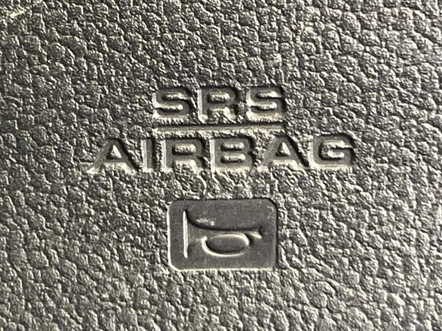 アクア Ｓ　純正ナビ　バックカメラ　禁煙車　スマートキー　ビルトインＥＴＣ　オートライト　オートエアコン　Ｂｌｕｅｔｏｏｔｈ　ＣＤ　ＤＶＤ再生　フルセグ　スマートエントリーＰＫＧ　電動格納ドアミラー（36枚目）