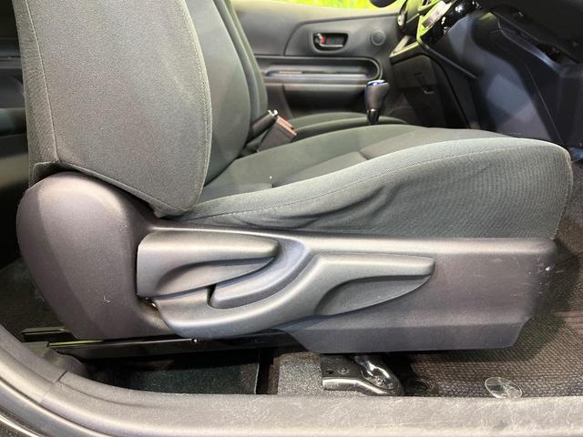 アクア Ｓ　純正ナビ　バックカメラ　禁煙車　スマートキー　ビルトインＥＴＣ　オートライト　オートエアコン　Ｂｌｕｅｔｏｏｔｈ　ＣＤ　ＤＶＤ再生　フルセグ　スマートエントリーＰＫＧ　電動格納ドアミラー（37枚目）