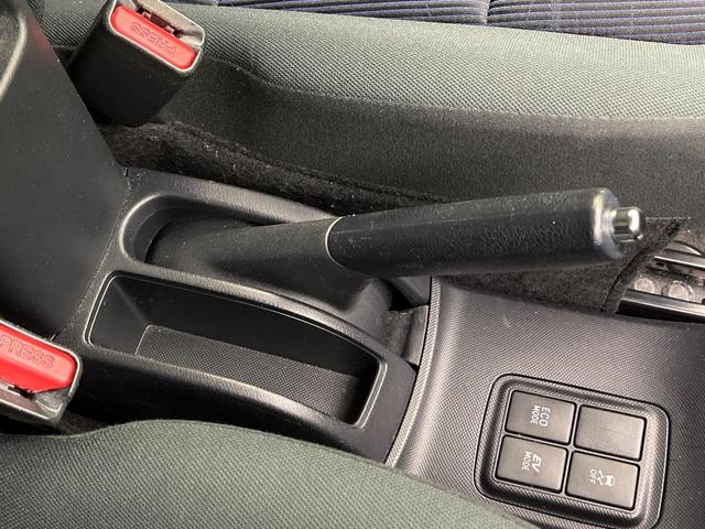 アクア Ｓ　純正ナビ　バックカメラ　禁煙車　スマートキー　ビルトインＥＴＣ　オートライト　オートエアコン　Ｂｌｕｅｔｏｏｔｈ　ＣＤ　ＤＶＤ再生　フルセグ　スマートエントリーＰＫＧ　電動格納ドアミラー（58枚目）