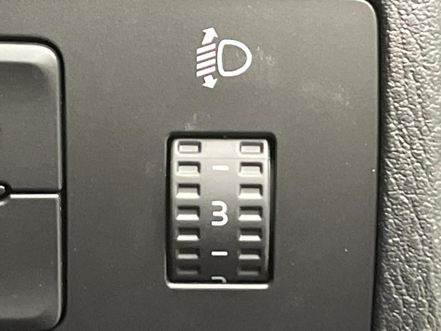 デミオ １３Ｃ　純正ナビ　衝突被害軽減システム　ブラインドスポットモニター　禁煙車　コーナーセンサー　スマートキー　ＥＴＣ　車線逸脱警報　オートライト　Ｂｌｕｅｔｏｏｔｈ　シートリフター　電動格納ドアミラー（46枚目）