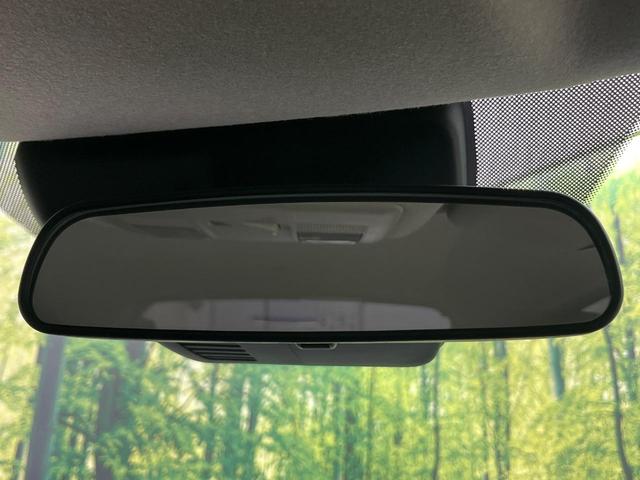 デミオ １３Ｃ　純正ナビ　衝突被害軽減システム　ブラインドスポットモニター　禁煙車　コーナーセンサー　スマートキー　ＥＴＣ　車線逸脱警報　オートライト　Ｂｌｕｅｔｏｏｔｈ　シートリフター　電動格納ドアミラー（64枚目）