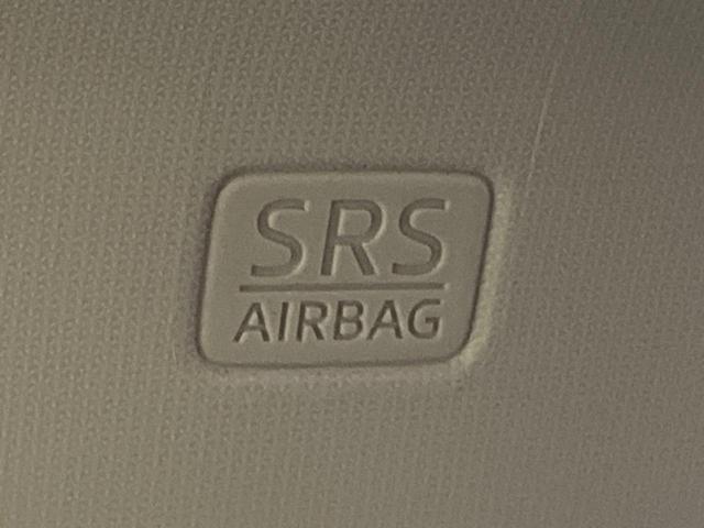 デミオ １３Ｃ　純正ナビ　衝突被害軽減システム　ブラインドスポットモニター　禁煙車　コーナーセンサー　スマートキー　ＥＴＣ　車線逸脱警報　オートライト　Ｂｌｕｅｔｏｏｔｈ　シートリフター　電動格納ドアミラー（65枚目）