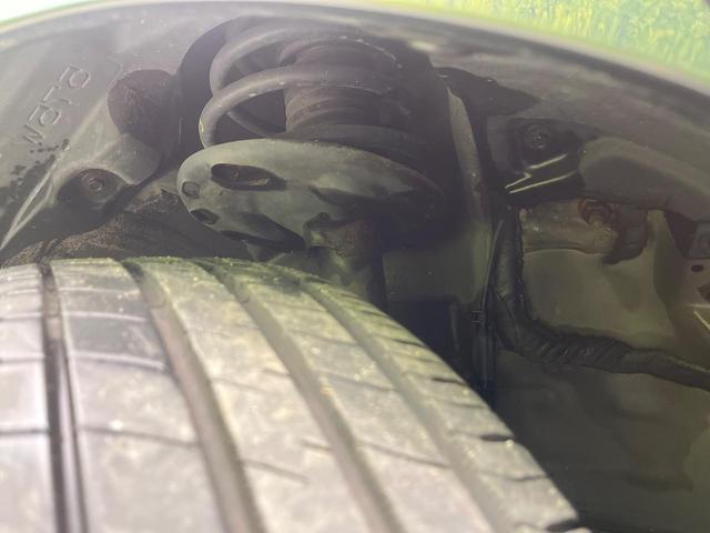 ヴォクシー ＺＳ　煌　寒冷地仕様　両側電動ドア　純正９型ナビ　バックカメラ　禁煙車　スマートキー　ＬＥＤヘッド　ビルトインＥＴＣ　純正１６インチＡＷ　ダブルオートエアコン　Ｂｌｕｅｔｏｏｔｈ　ＤＶＤ再生　フルセグ　７人乗（20枚目）