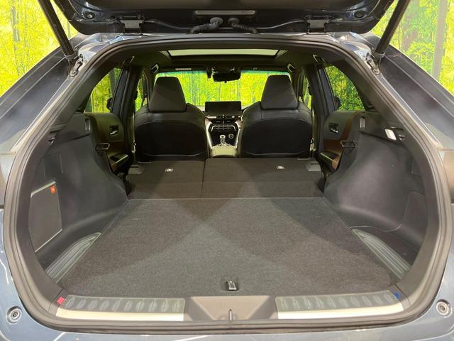 ハリアー Z 4WD 調光パノラマルーフ 純正12.3型ナビ 全周囲カメラ JBLサウンド 寒冷地仕様 レーダークルーズ ワイヤレス充電 ブラウン内装 禁煙車 電動リアゲート ハーフレザー 前後ドラレコ フルセグ(11枚目)