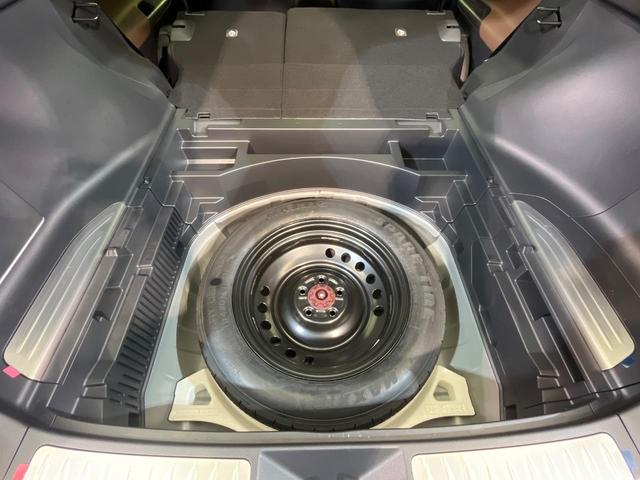 ハリアー Z 4WD 調光パノラマルーフ 純正12.3型ナビ 全周囲カメラ JBLサウンド 寒冷地仕様 レーダークルーズ ワイヤレス充電 ブラウン内装 禁煙車 電動リアゲート ハーフレザー 前後ドラレコ フルセグ(37枚目)