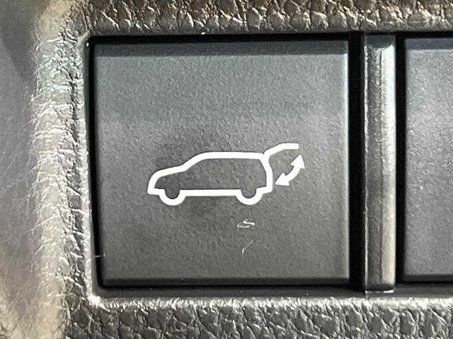 ハリアー Z 4WD 調光パノラマルーフ 純正12.3型ナビ 全周囲カメラ JBLサウンド 寒冷地仕様 レーダークルーズ ワイヤレス充電 ブラウン内装 禁煙車 電動リアゲート ハーフレザー 前後ドラレコ フルセグ(52枚目)