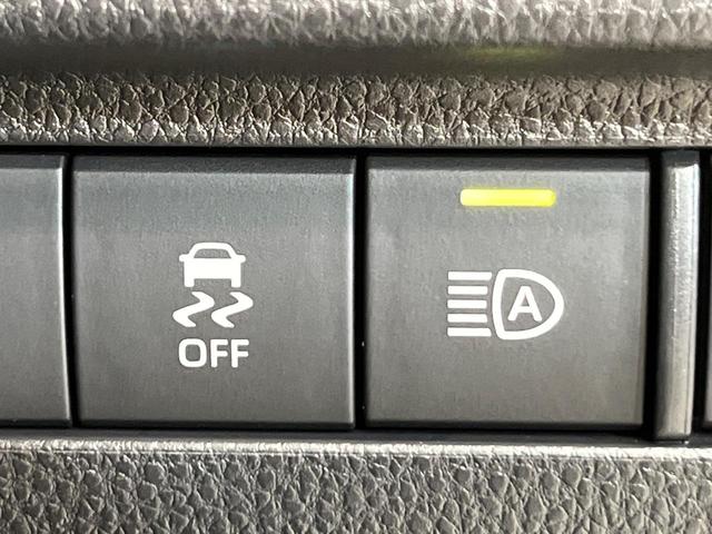 ハリアー Z 4WD 調光パノラマルーフ 純正12.3型ナビ 全周囲カメラ JBLサウンド 寒冷地仕様 レーダークルーズ ワイヤレス充電 ブラウン内装 禁煙車 電動リアゲート ハーフレザー 前後ドラレコ フルセグ(53枚目)