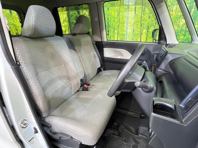 タント Ｘ　４ＷＤ　電動スライドドア　純正９型ディスプレイオーディオ　バックカメラ　衝突被害軽減システム　シートヒーター　禁煙車　コーナーセンサー　車線逸脱警報　オートライト　オートエアコン　フルセグ（9枚目）