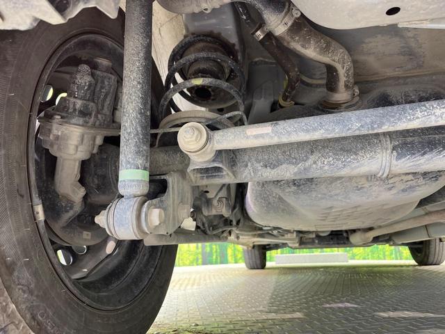 タント Ｘ　４ＷＤ　電動スライドドア　純正９型ディスプレイオーディオ　バックカメラ　衝突被害軽減システム　シートヒーター　禁煙車　コーナーセンサー　車線逸脱警報　オートライト　オートエアコン　フルセグ（28枚目）