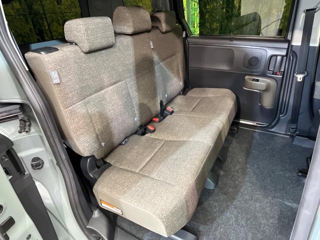 シエンタ ハイブリッドＺ　４ＷＤ　両側電動ドア　純正１０．５型ナビ　全周囲カメラ　衝突被害軽減　レーダークルーズ　ブラインドスポットモニター　禁煙車　シートヒーター　ＬＥＤヘッド　ＥＴＣ２．０　純正ＯＰ１５インチＡＷ　ドラレコ（10枚目）