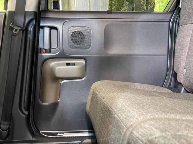 シエンタ ハイブリッドＺ　４ＷＤ　両側電動ドア　純正１０．５型ナビ　全周囲カメラ　衝突被害軽減　レーダークルーズ　ブラインドスポットモニター　禁煙車　シートヒーター　ＬＥＤヘッド　ＥＴＣ２．０　純正ＯＰ１５インチＡＷ　ドラレコ（40枚目）