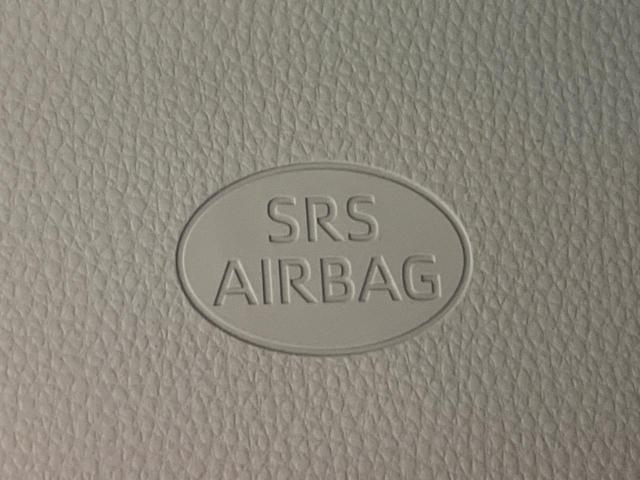 シエンタ ハイブリッドＺ　４ＷＤ　両側電動ドア　純正１０．５型ナビ　全周囲カメラ　衝突被害軽減　レーダークルーズ　ブラインドスポットモニター　禁煙車　シートヒーター　ＬＥＤヘッド　ＥＴＣ２．０　純正ＯＰ１５インチＡＷ　ドラレコ（47枚目）