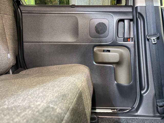 シエンタ ハイブリッドＺ　４ＷＤ　両側電動ドア　純正１０．５型ナビ　全周囲カメラ　衝突被害軽減　レーダークルーズ　ブラインドスポットモニター　禁煙車　シートヒーター　ＬＥＤヘッド　ＥＴＣ２．０　純正ＯＰ１５インチＡＷ　ドラレコ（48枚目）