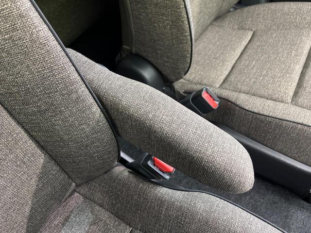 シエンタ ハイブリッドＺ　４ＷＤ　両側電動ドア　純正１０．５型ナビ　全周囲カメラ　衝突被害軽減　レーダークルーズ　ブラインドスポットモニター　禁煙車　シートヒーター　ＬＥＤヘッド　ＥＴＣ２．０　純正ＯＰ１５インチＡＷ　ドラレコ（70枚目）