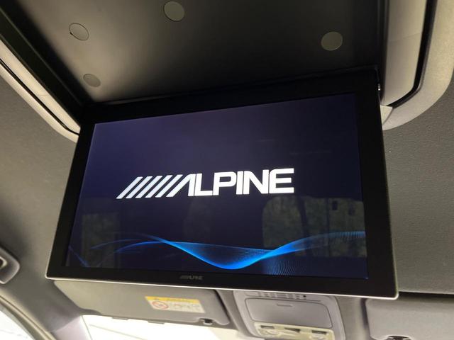 ヴォクシー Ｖ　４ＷＤ　両側電動ドア　フリップダウンモニター　純正９型ナビ　バックカメラ　衝突被害軽減システム　シートヒーター　禁煙車　前後ドラレコ　ＥＴＣ２．０　クルコン　純正１５インチＡＷ　フルセグ（7枚目）