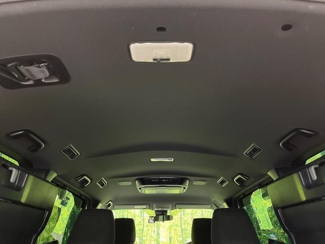ヴォクシー Ｖ　４ＷＤ　両側電動ドア　フリップダウンモニター　純正９型ナビ　バックカメラ　衝突被害軽減システム　シートヒーター　禁煙車　前後ドラレコ　ＥＴＣ２．０　クルコン　純正１５インチＡＷ　フルセグ（36枚目）