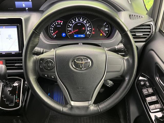 ヴォクシー Ｖ　４ＷＤ　両側電動ドア　フリップダウンモニター　純正９型ナビ　バックカメラ　衝突被害軽減システム　シートヒーター　禁煙車　前後ドラレコ　ＥＴＣ２．０　クルコン　純正１５インチＡＷ　フルセグ（49枚目）