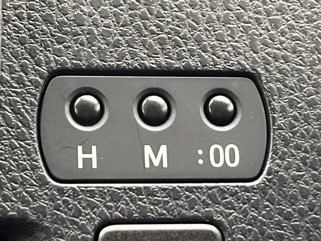 ヴォクシー Ｖ　４ＷＤ　両側電動ドア　フリップダウンモニター　純正９型ナビ　バックカメラ　衝突被害軽減システム　シートヒーター　禁煙車　前後ドラレコ　ＥＴＣ２．０　クルコン　純正１５インチＡＷ　フルセグ（64枚目）