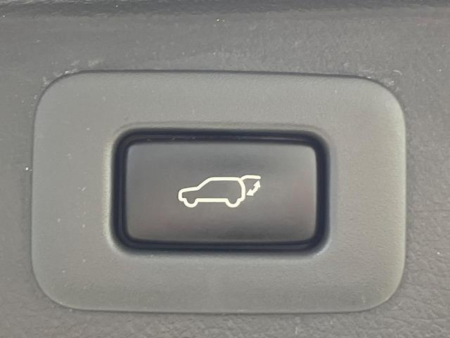 ヴェルファイア 2.4Z プラチナムセレクション 両側電動ドア HDDナビ バックカメラ 禁煙車 電動リアゲート コーナーセンサー スマートキー HIDヘッド ビルトインETC クルコン ダブルオートエアコン 7人 純正18インチAW(6枚目)