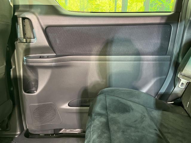 ヴェルファイア 2.4Z プラチナムセレクション 両側電動ドア HDDナビ バックカメラ 禁煙車 電動リアゲート コーナーセンサー スマートキー HIDヘッド ビルトインETC クルコン ダブルオートエアコン 7人 純正18インチAW(35枚目)