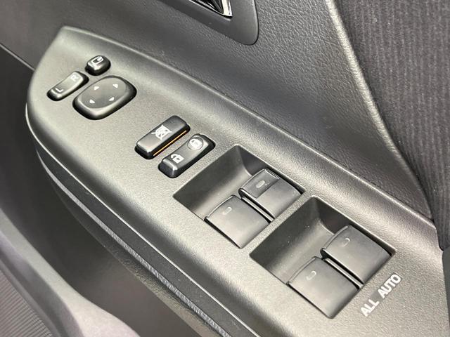 ヴェルファイア 2.4Z プラチナムセレクション 両側電動ドア HDDナビ バックカメラ 禁煙車 電動リアゲート コーナーセンサー スマートキー HIDヘッド ビルトインETC クルコン ダブルオートエアコン 7人 純正18インチAW(47枚目)