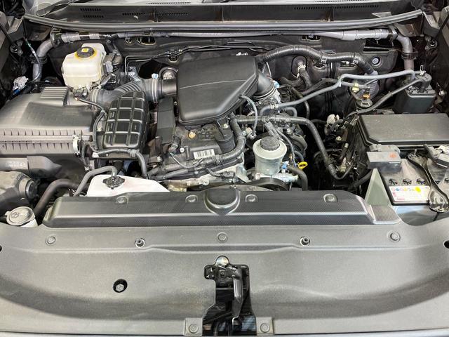 ランドクルーザープラド ＴＸ　Ｌパッケージ　マットブラックエディション　４ＷＤ　７人乗り　サンルーフ　フリップダウンモニター　純正９型ナビ　全周囲カメラ　衝突被害軽減　レーダークルーズ　ＨＤＭＩ接続　禁煙車　ベージュ革シート　シートエアコン　前後ドラレコ　コーナーセンサー（18枚目）