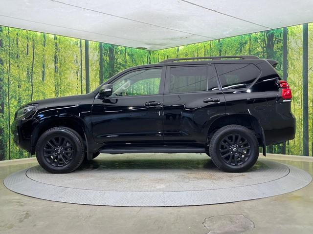 ランドクルーザープラド ＴＸ　Ｌパッケージ　マットブラックエディション　４ＷＤ　７人乗り　サンルーフ　フリップダウンモニター　純正９型ナビ　全周囲カメラ　衝突被害軽減　レーダークルーズ　ＨＤＭＩ接続　禁煙車　ベージュ革シート　シートエアコン　前後ドラレコ　コーナーセンサー（31枚目）