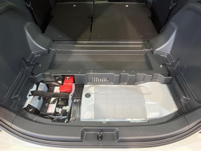 シエンタ ハイブリッドZ 4WD ハンズフリー両側電動ドア 純正10.5型ナビ 全周囲カメラ 1500W電源 衝突被害軽減 レーダークルーズ ブラインドスポットモニター 禁煙車 ドラレコ ETC2.0 純正OP15インチAW(34枚目)