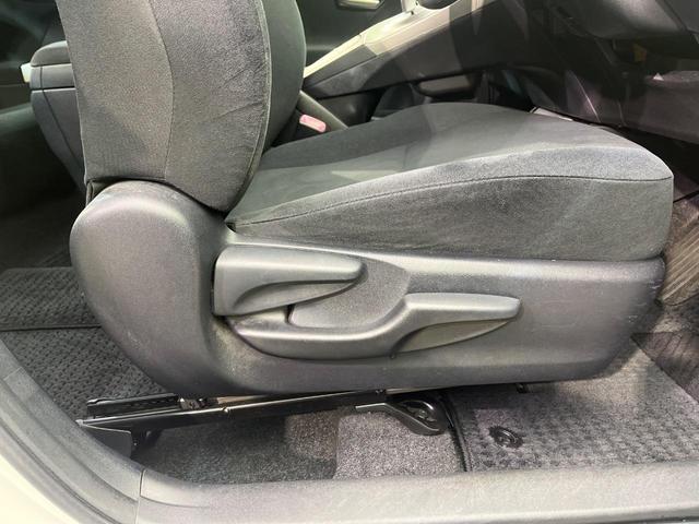 プリウス S 後期型 純正ナビ バックカメラ 禁煙車 スマートキー HIDヘッド ビルトインETC 純正15インチアルミ オートライト オートエアコン Bluetooth CD DVD再生 フルセグ(8枚目)