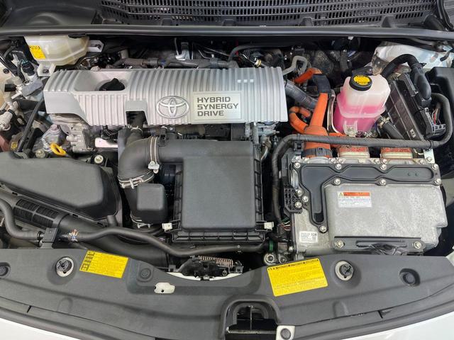 プリウス S 後期型 純正ナビ バックカメラ 禁煙車 スマートキー HIDヘッド ビルトインETC 純正15インチアルミ オートライト オートエアコン Bluetooth CD DVD再生 フルセグ(18枚目)