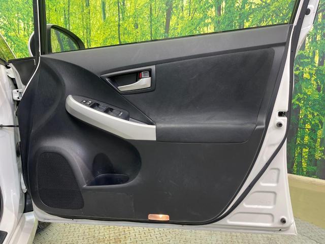 プリウス S 後期型 純正ナビ バックカメラ 禁煙車 スマートキー HIDヘッド ビルトインETC 純正15インチアルミ オートライト オートエアコン Bluetooth CD DVD再生 フルセグ(34枚目)