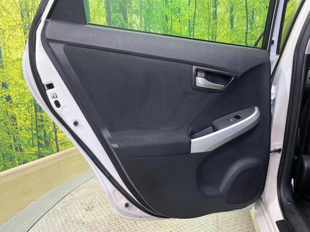 プリウス S 後期型 純正ナビ バックカメラ 禁煙車 スマートキー HIDヘッド ビルトインETC 純正15インチアルミ オートライト オートエアコン Bluetooth CD DVD再生 フルセグ(40枚目)