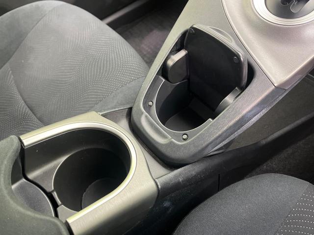 プリウス S 後期型 純正ナビ バックカメラ 禁煙車 スマートキー HIDヘッド ビルトインETC 純正15インチアルミ オートライト オートエアコン Bluetooth CD DVD再生 フルセグ(53枚目)