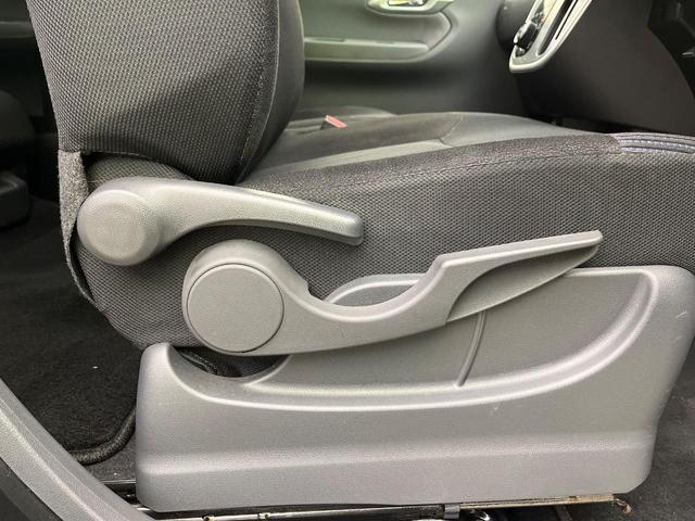 ステラ カスタムＲ　スマートアシスト　スマートアシスト　彩速ナビ　バックカメラ　禁煙車　スマートキー　ＬＥＤヘッド　純正１４インチＡＷ　オートライト　オートエアコン　ＣＤ／ＤＶＤ再生　フルセグ　ＬＥＤフォグ　電動格納ミラー　シートリフター（39枚目）