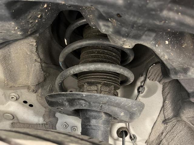 ヤリスクロス ハイブリッドZ 純正8型ナビ バックカメラ 衝突被害軽減システム レーダークルーズ 禁煙車 ハーフレザー パワーシート コーナーセンサー LEDヘッド ビルトインETC 純正18インチAW Bluetooth(20枚目)